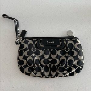 Coach Wristlet - like new